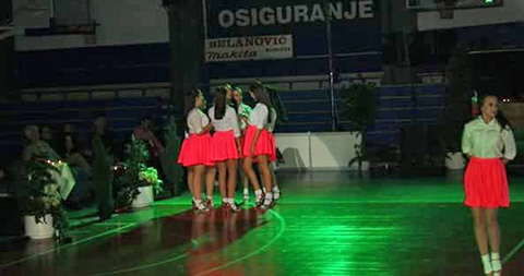 responsive img 600x600